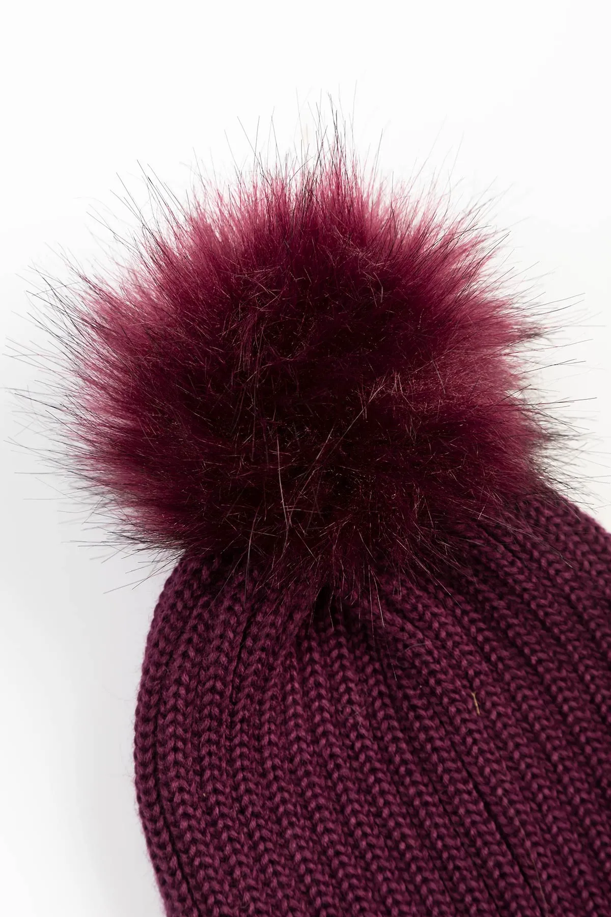 Ladies Pom Pom Hat - Bella