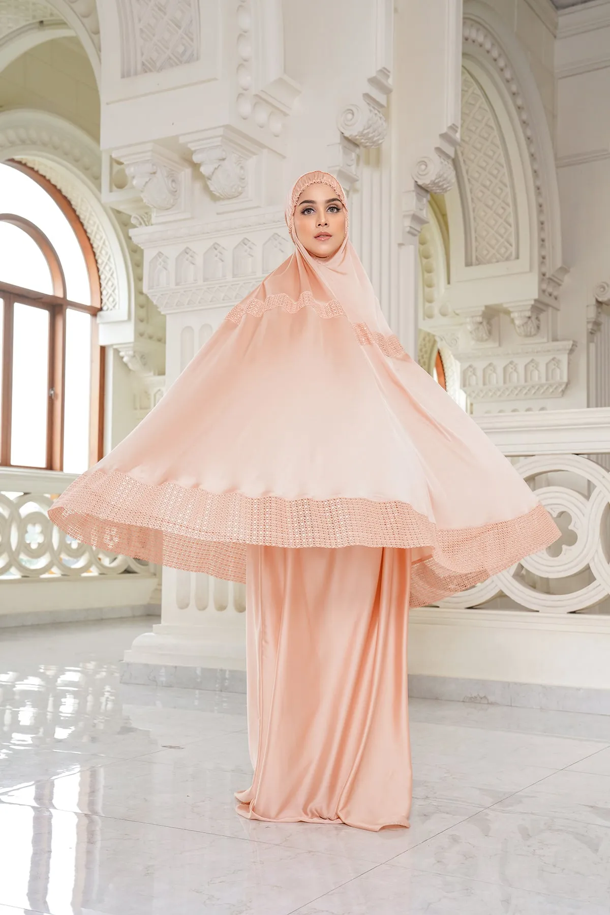 Lavish Prayer Robe - Peach